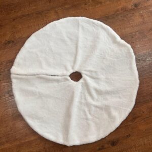 Saia para árvore veludo branco 90cm