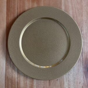 Kit Sousplat dourado 32cm 6 pçs