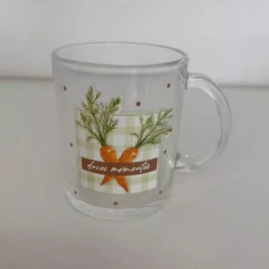 Caneca de vidro com desenho coelho
