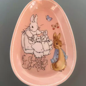 Pratinho de Páscoa de louça rosé