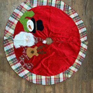 Saia para árvore bordada com borda xadrez 90cm