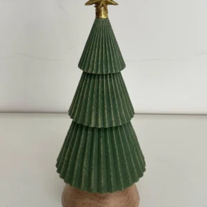 Pinheiro com estrela em resina 32cm