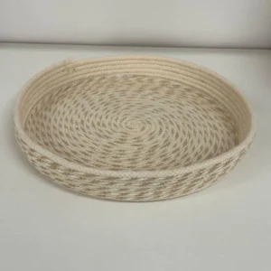 Cesta baixa crua de corda 28cm