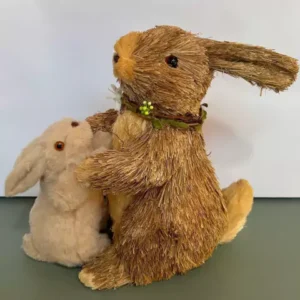 Coelho rústico com filhote pelúcia 34cm