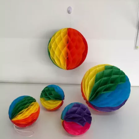 Balão de crepom colorido com 5 pçs