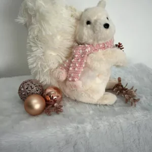 Esquilo creme com cachecol rosa 26cm