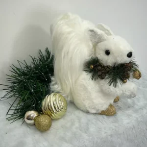 Esquilo branco em pé com colar de pinhas 25cm