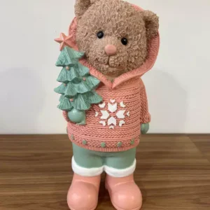 Ursa em pé em resina roupa rosa tricô