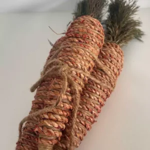 Trio de cenouras decorativas 14x14x35cm