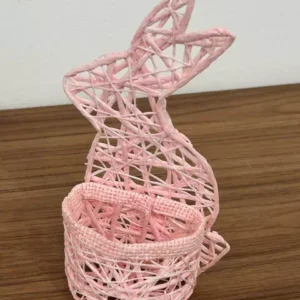 Cestinha de coelho rosa