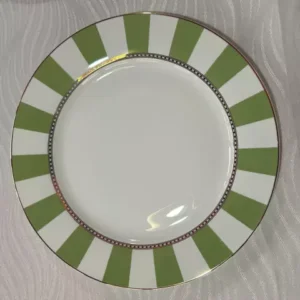 Kit com 6 pratos rasos branco e verde