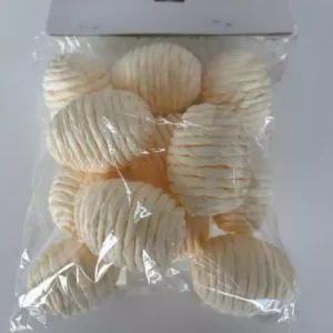 Ovos cor creme com 12 unidades