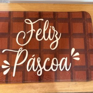 Tapete Feliz Páscoa marrom 40x60cm
