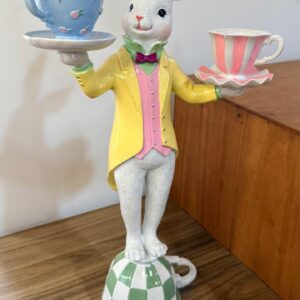 Resina porta velas coelho com xicaras 40cm