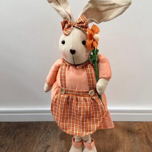 Coelha vestido salão e avental xadrez laranja 70x18x10cm
