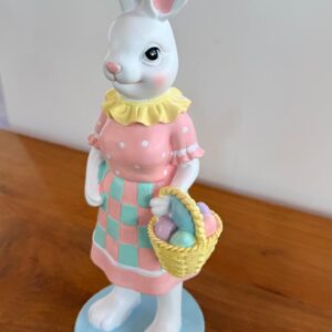 Coelha com cesta de ovos de resina 35cm