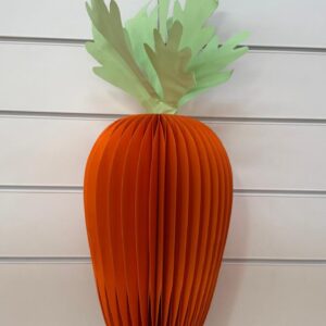 Pendente cenoura cartonado 90x28cm