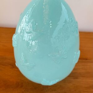 Ovo decorativo com led verde água 19x14x14cm (cópia)