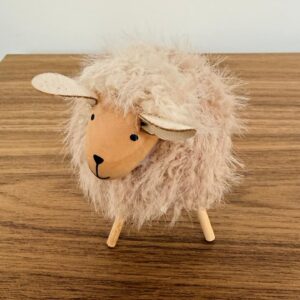 Ovelha decorativa bege 14,5cm