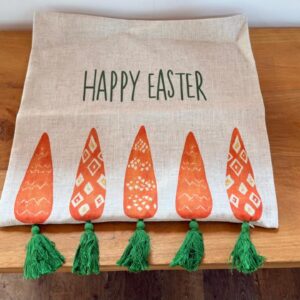 Capa de almofada cru com cenouras 45x45cm