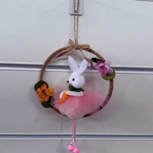 Guirlanda coelha saia rosa 15cm diâm