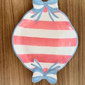 Prato decorativo louça rosa e azul com laços 27x21x3,80cm
