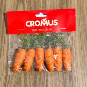 Mini cenoura flocada 9x2x2cm 6 unid