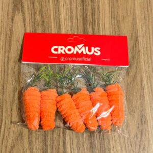 Cenoura flocada 12.5x2x2cm 6 unid