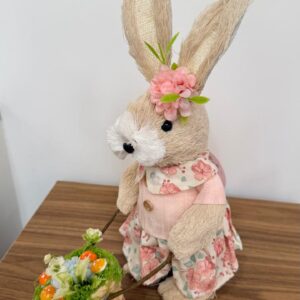 Coelha natural com carriola 34x12x23cm