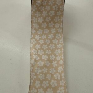 Fita aramada bege claro com flores brancas 6,3cmx9,14m