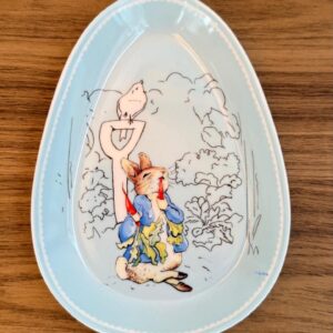 Pratinho oval de Páscoa de louça azul
