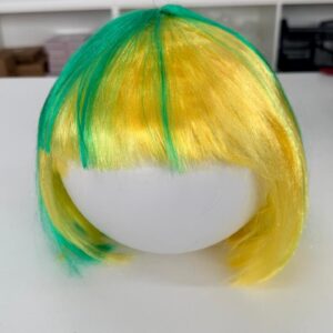 Peruca chanel verde amarela