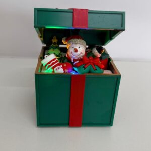 Caixa presentes boneco de neve led e mov